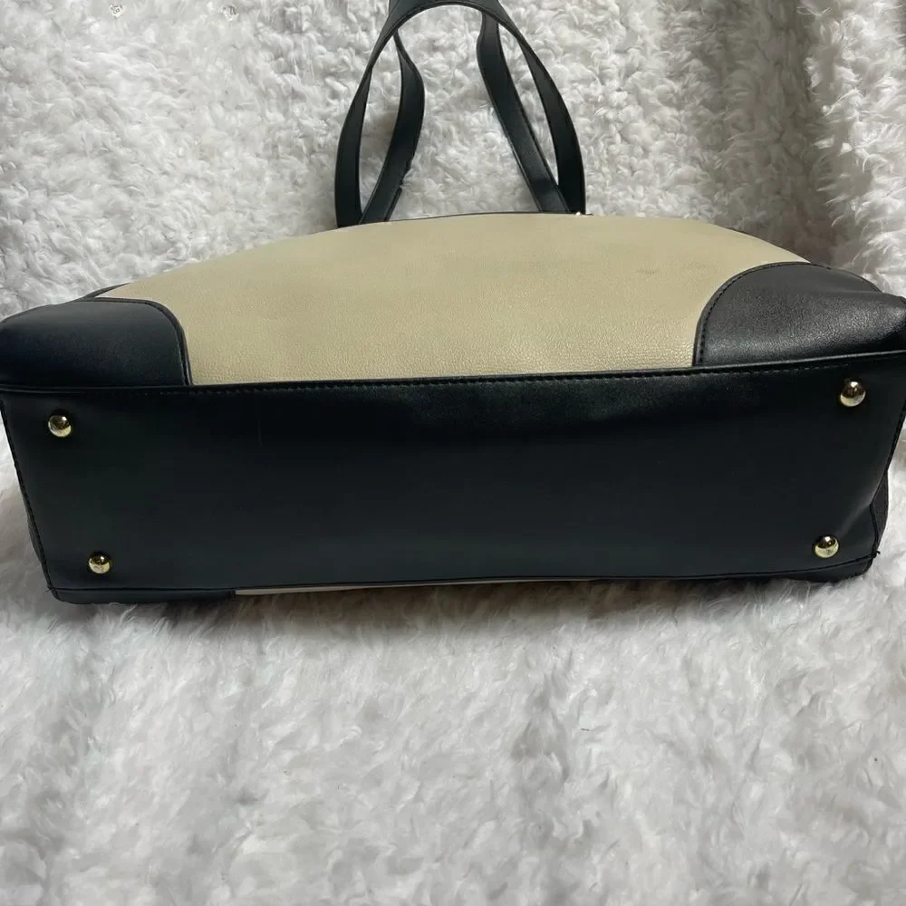 Tutilo New York black & White multi function large laptop bag